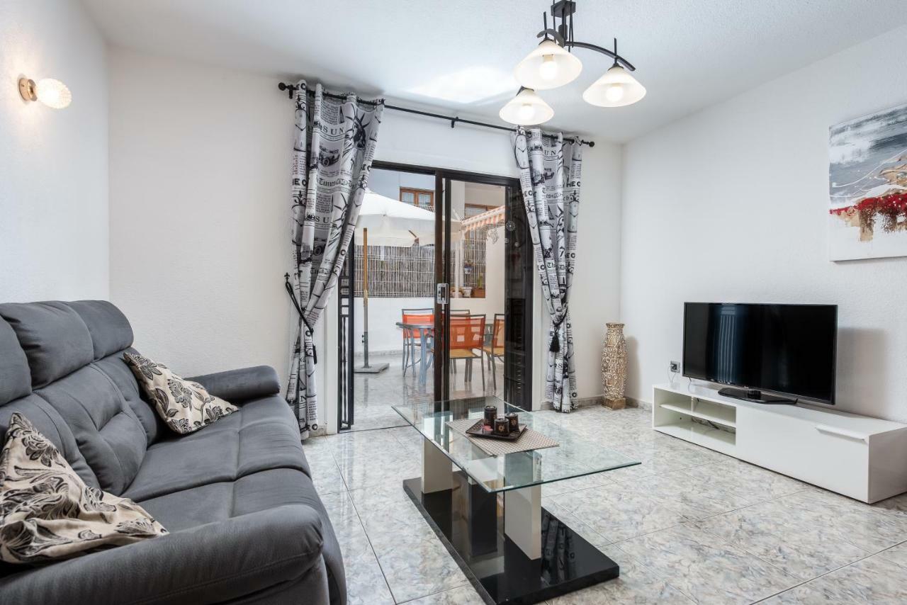 Victoria Court Modern 1 Bed Apartment ロスクリスティアーノス エクステリア 写真